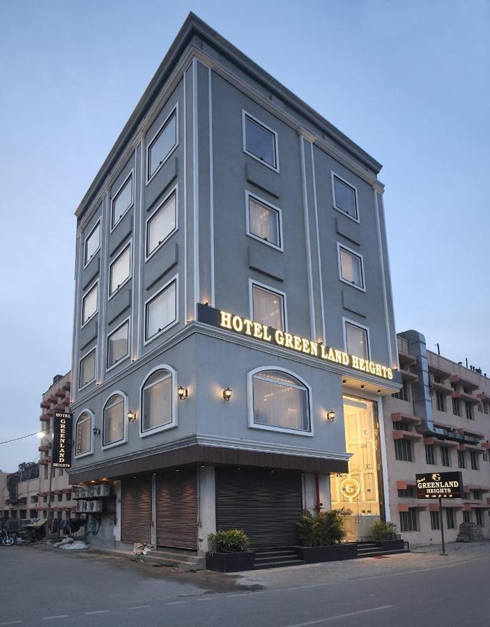 Hotel Green Land Heights Amritsar Buitenkant foto