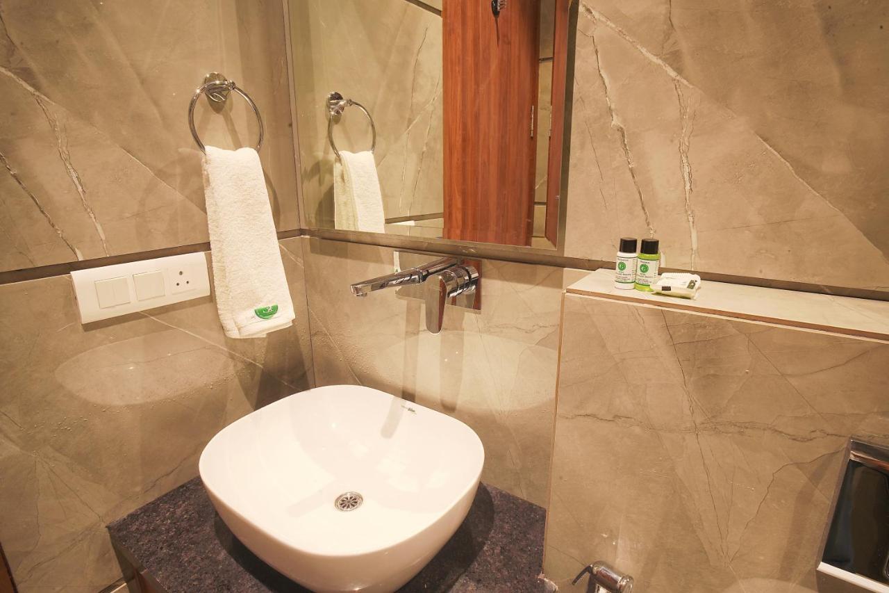 Hotel Green Land Heights Amritsar Buitenkant foto