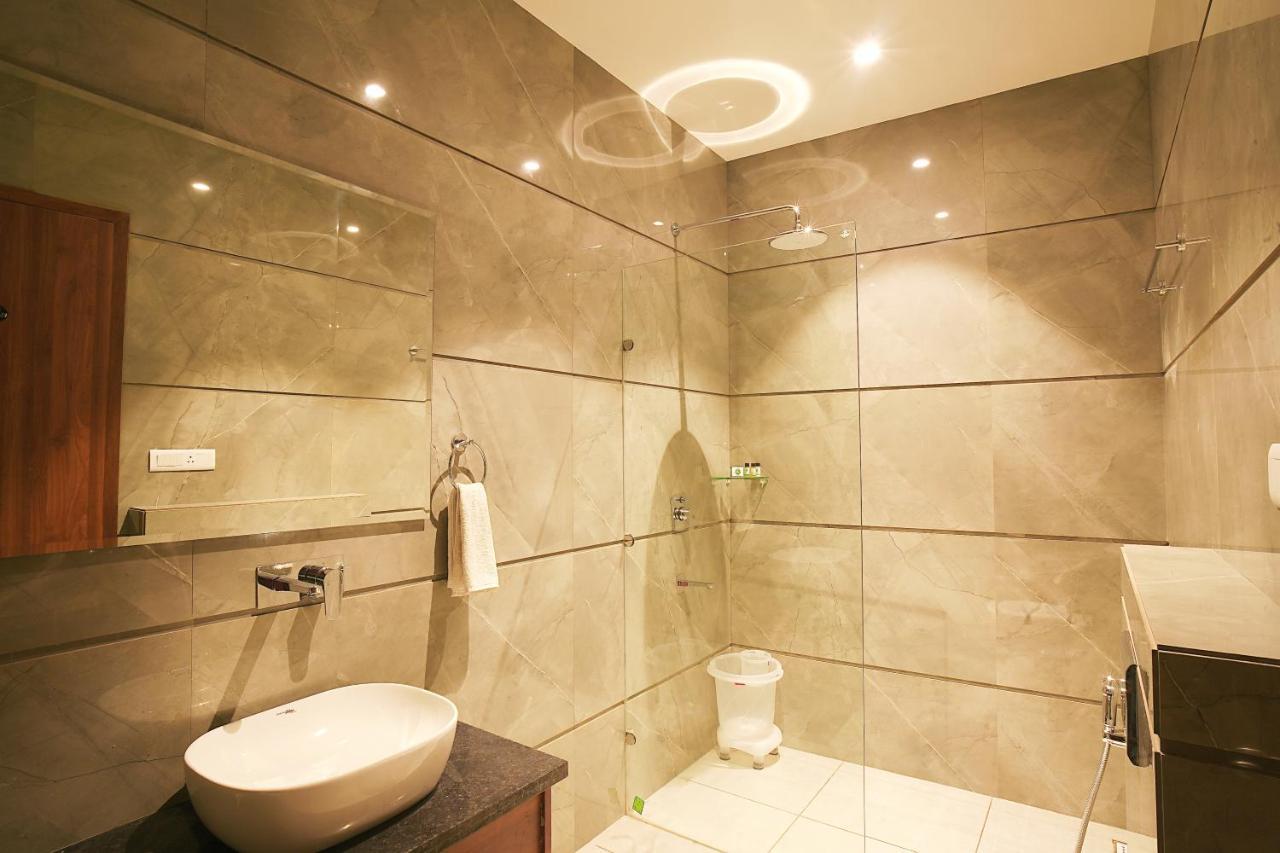 Hotel Green Land Heights Amritsar Buitenkant foto